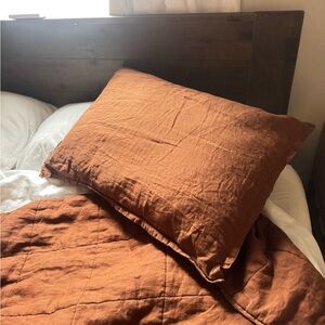 2 standard stone washes linen shams